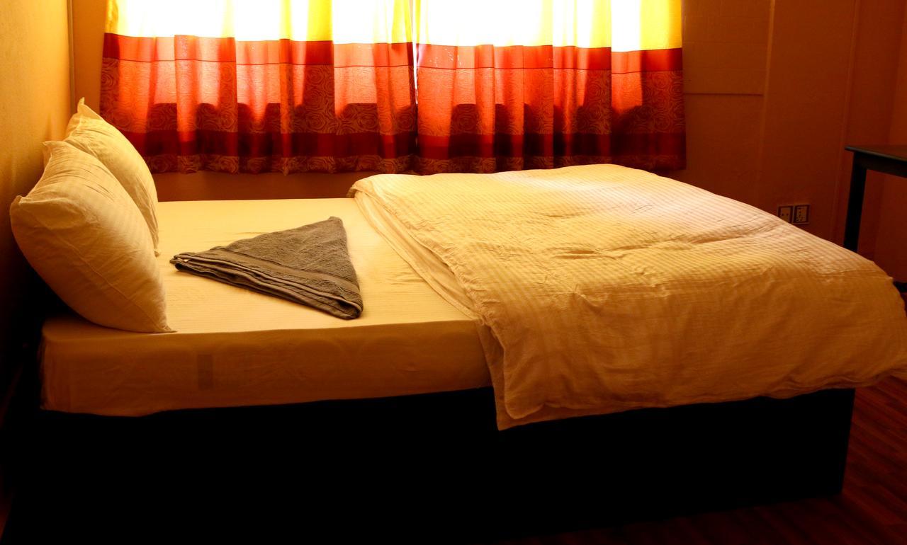 Mitra Garden Inn Katmandu Zewnętrze zdjęcie