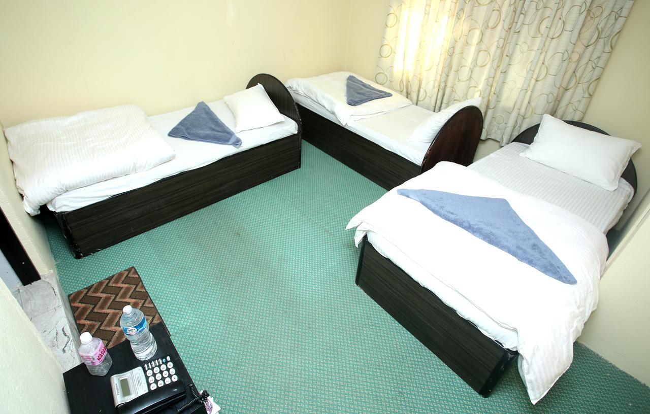 Mitra Garden Inn Katmandu Zewnętrze zdjęcie